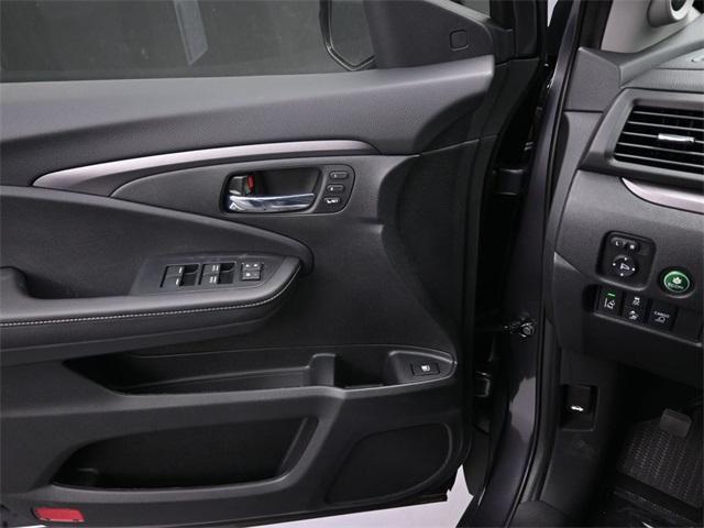 new 2025 Honda Ridgeline car, priced at $44,482