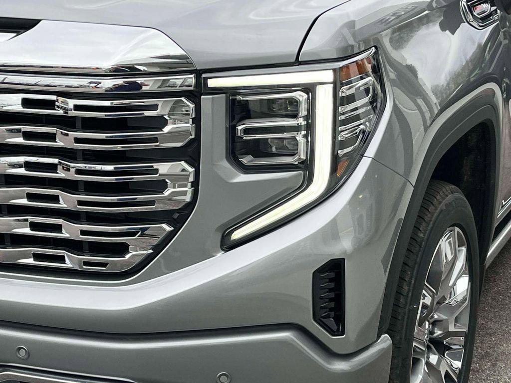 new 2026 GMC Sierra 1500 car, priced at $75,437