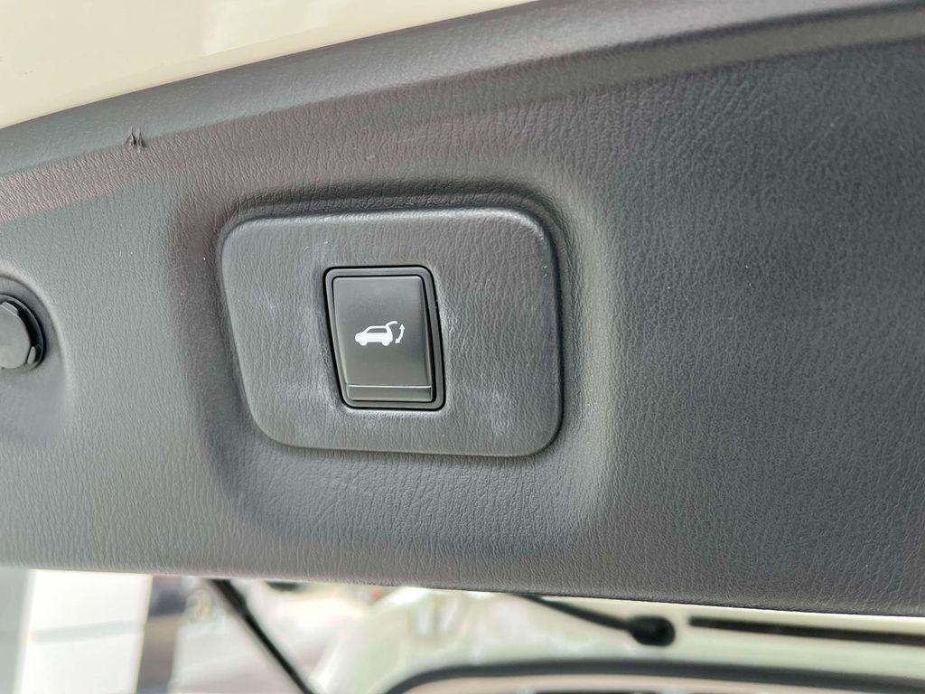 used 2017 INFINITI QX60 car, priced at $10,490