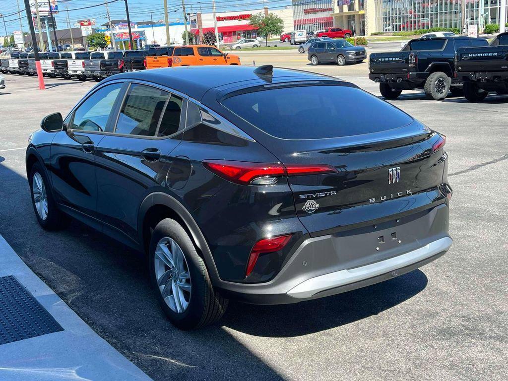 new 2025 Buick Envista car, priced at $25,404