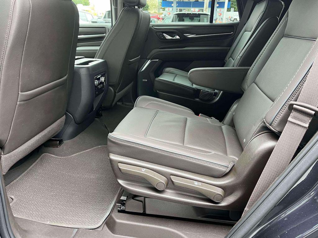 used 2023 GMC Yukon car, priced at $51,464