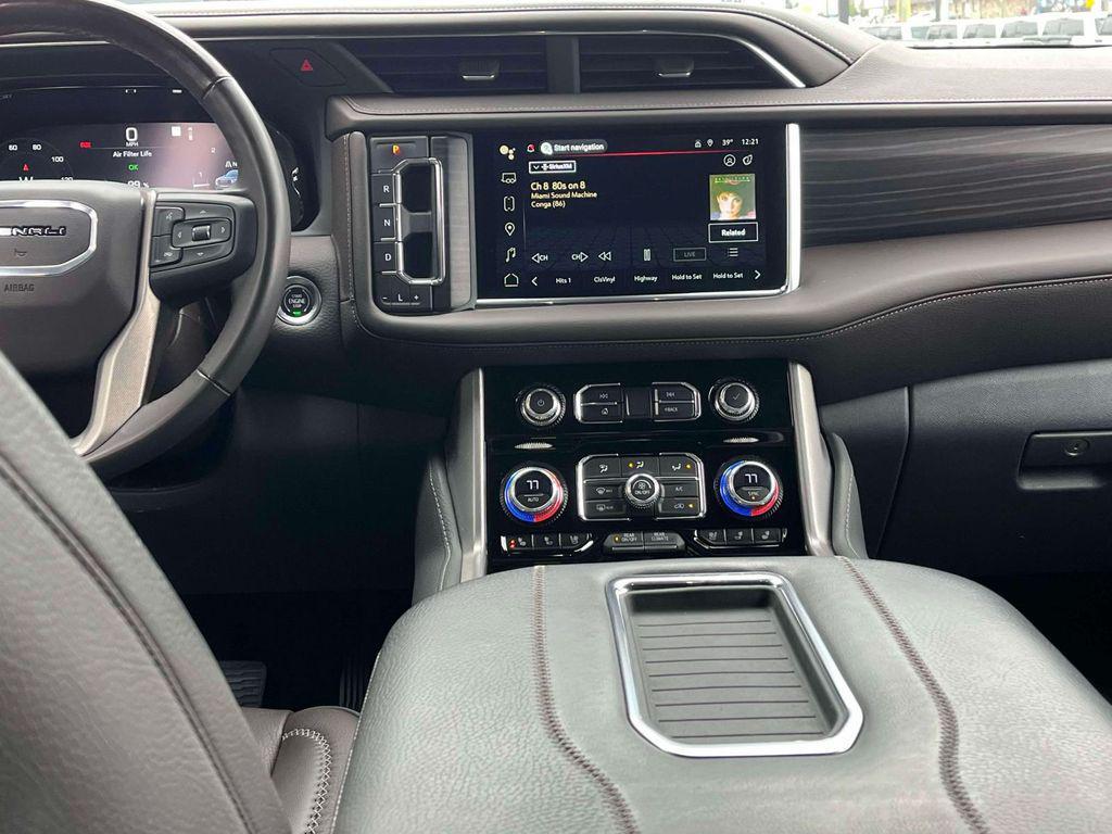 used 2023 GMC Yukon car, priced at $51,464