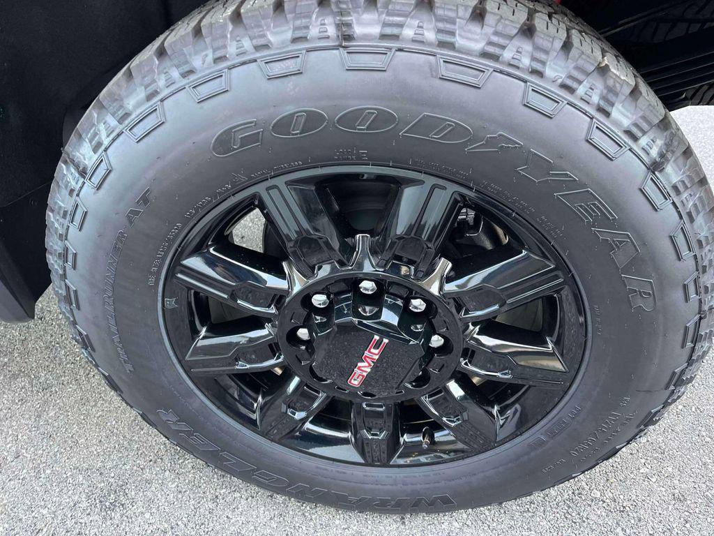 new 2026 GMC Sierra 2500 car, priced at $87,071