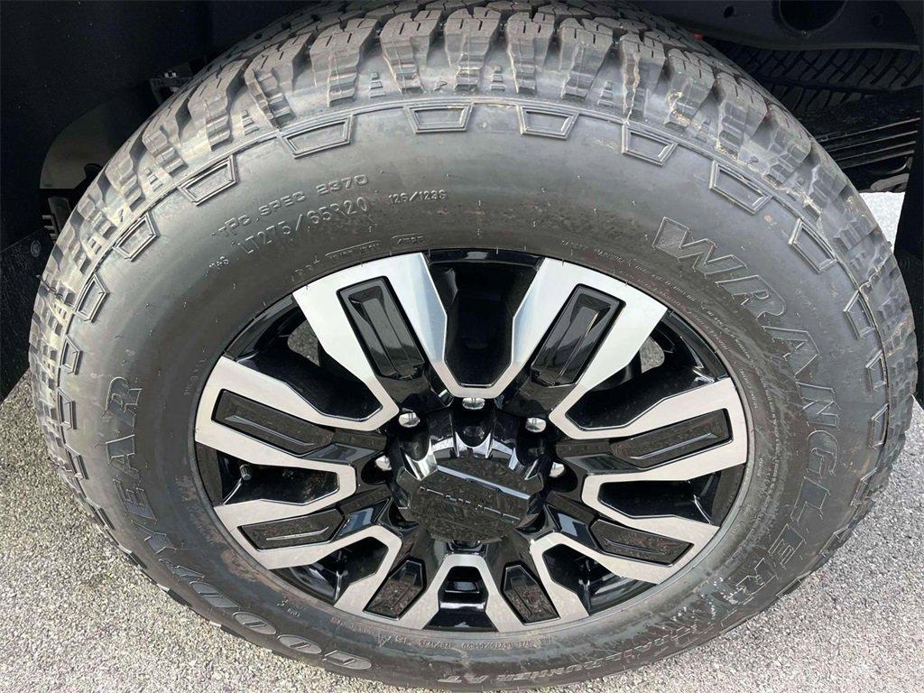 new 2026 GMC Sierra 2500 car, priced at $95,594