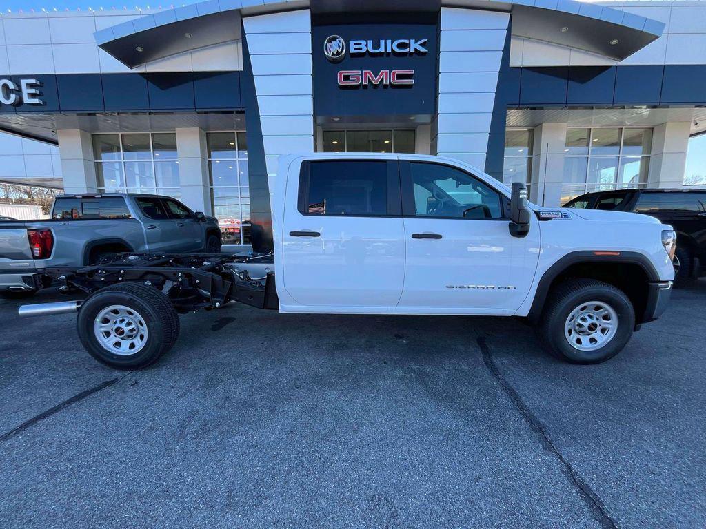 new 2026 GMC Sierra 3500 car, priced at $64,137