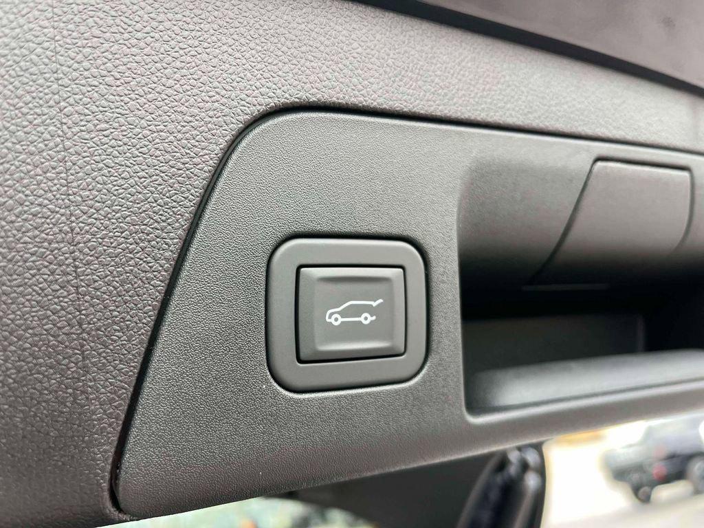 new 2026 Buick Envision car, priced at $51,588