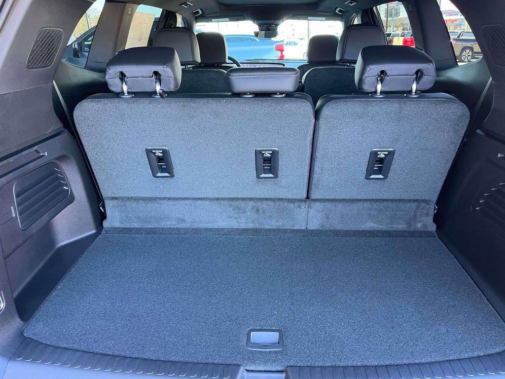 new 2026 Buick Enclave car, priced at $51,979