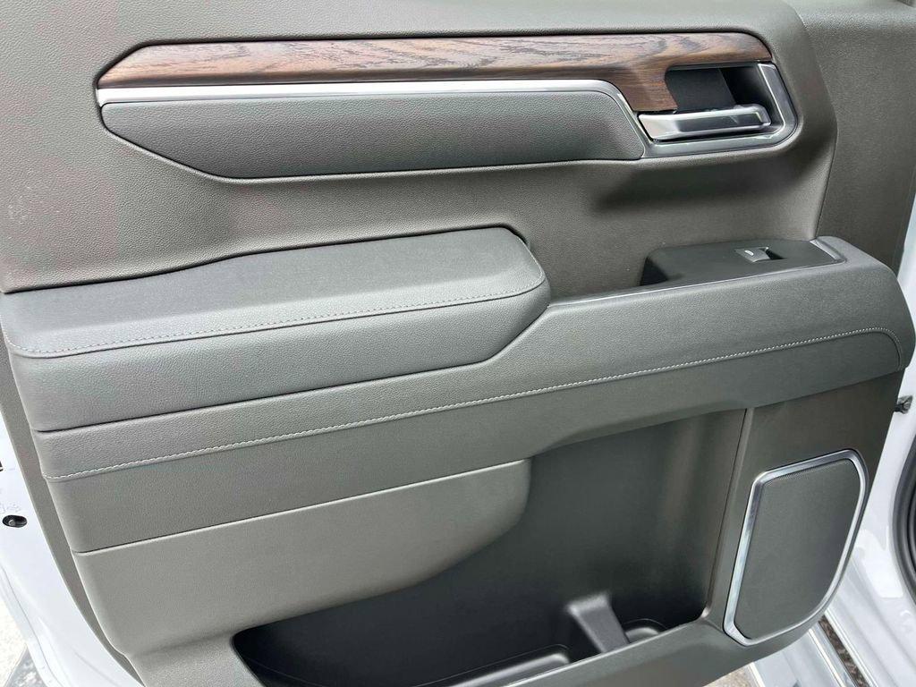 new 2026 GMC Sierra 1500 car, priced at $67,997