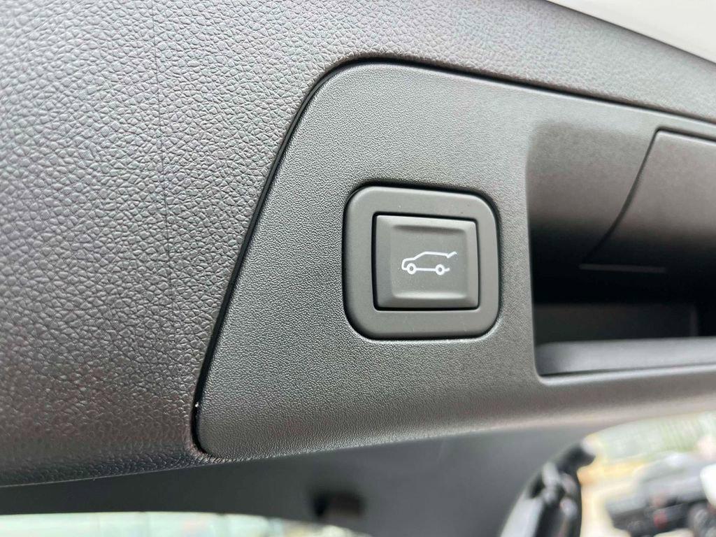 new 2026 Buick Envision car, priced at $52,291