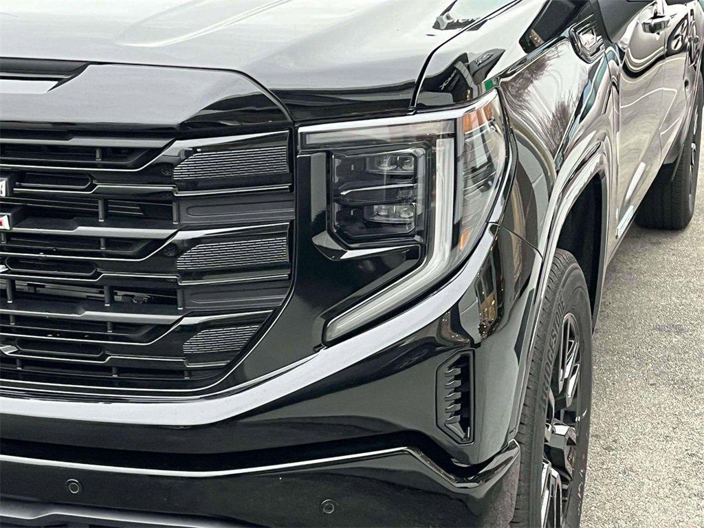 new 2026 GMC Sierra 1500 car, priced at $65,582