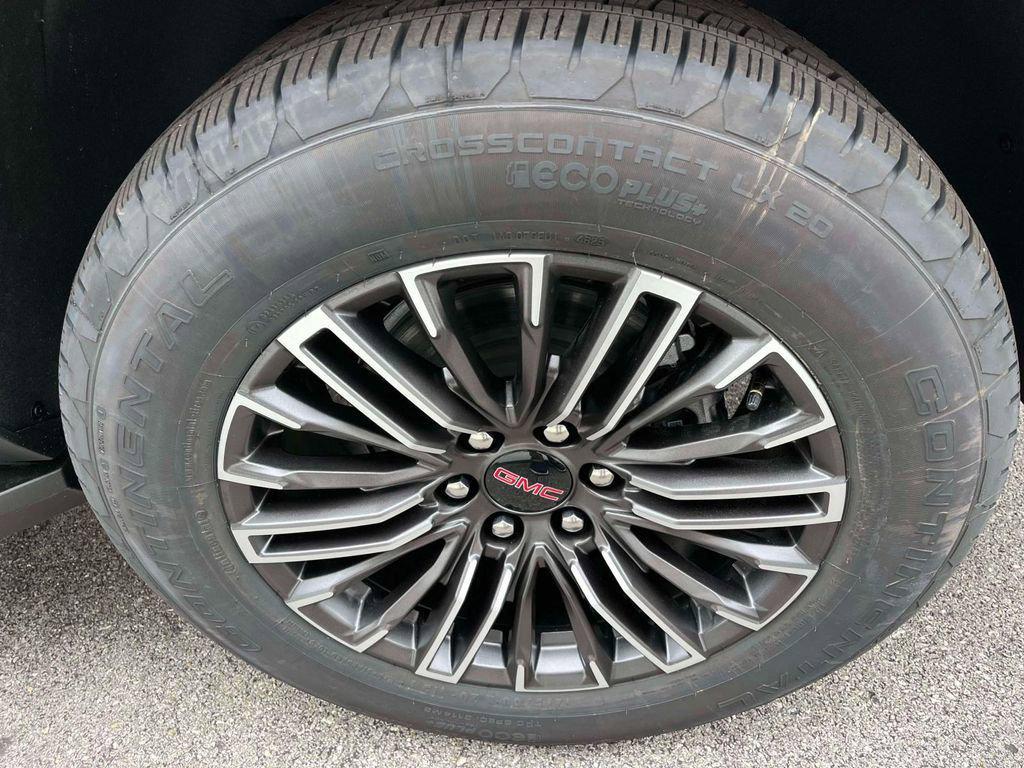 new 2026 GMC Yukon XL car, priced at $79,010