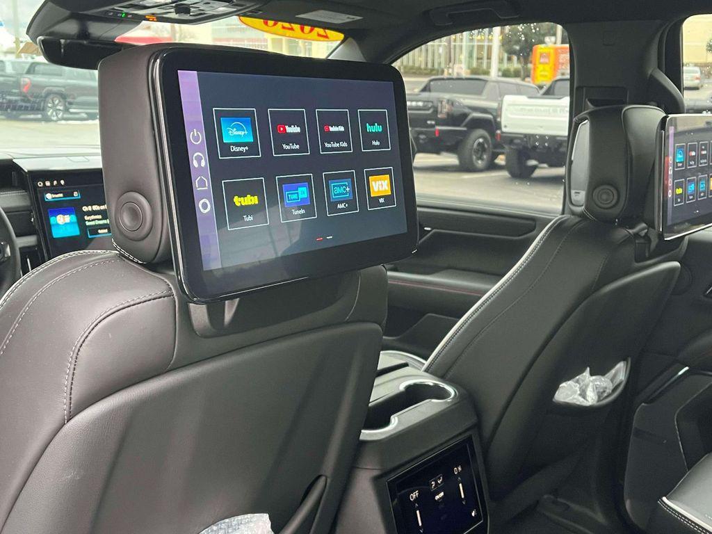 used 2026 GMC Yukon car, priced at $100,684