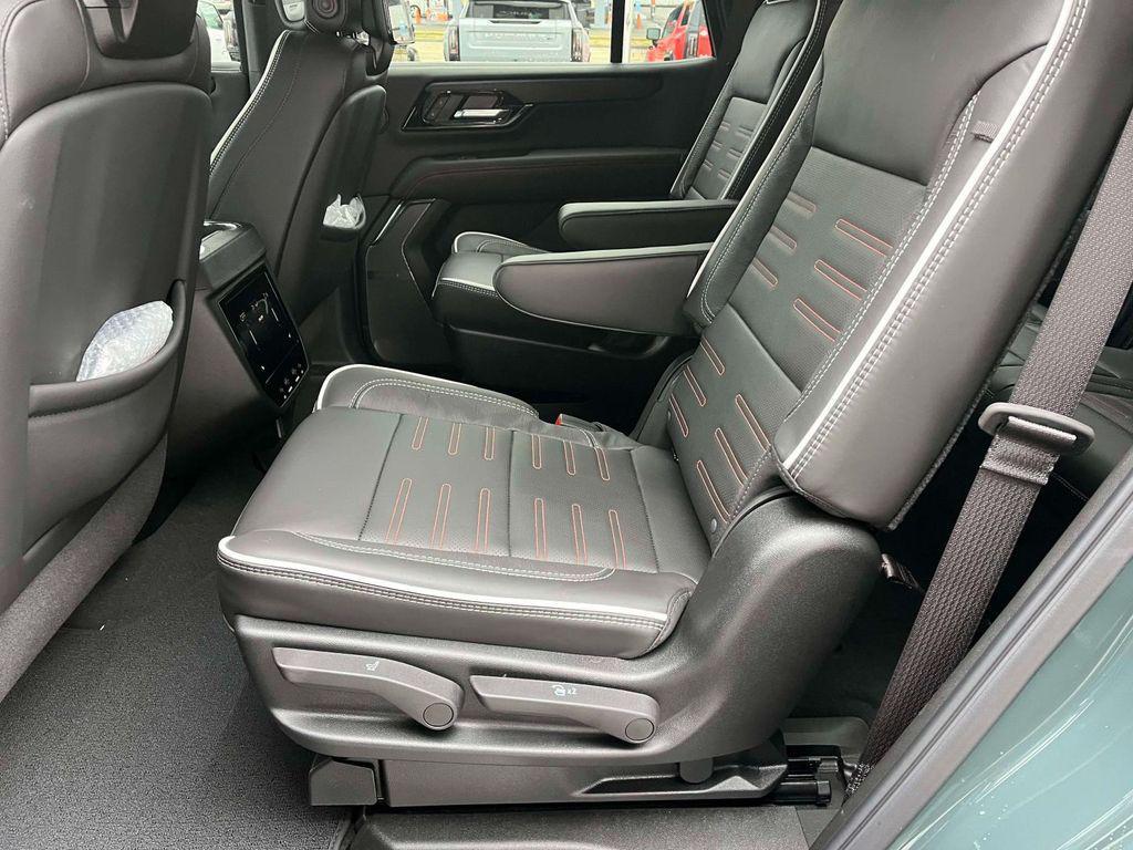 used 2026 GMC Yukon car, priced at $100,684