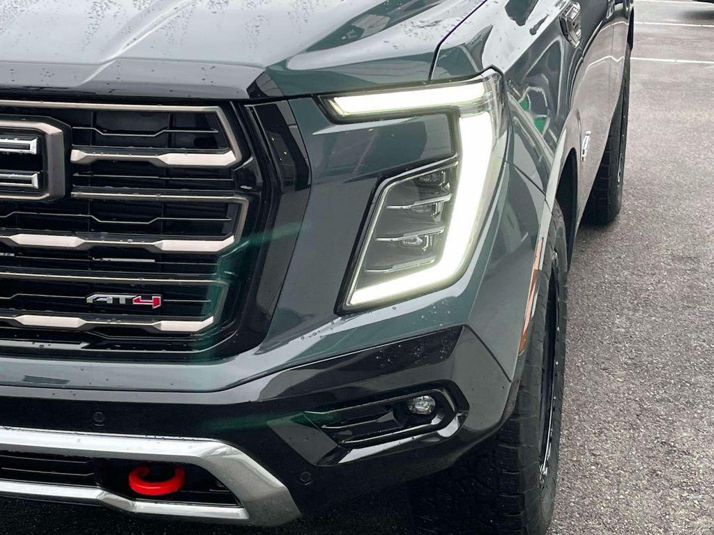 used 2026 GMC Yukon car, priced at $100,684