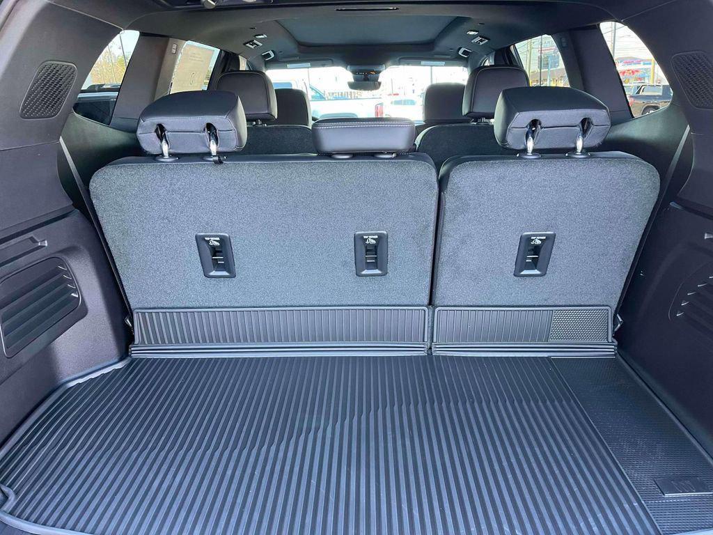 new 2026 Buick Enclave car, priced at $51,562