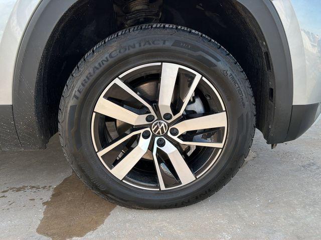 used 2022 Volkswagen Atlas car, priced at $18,300