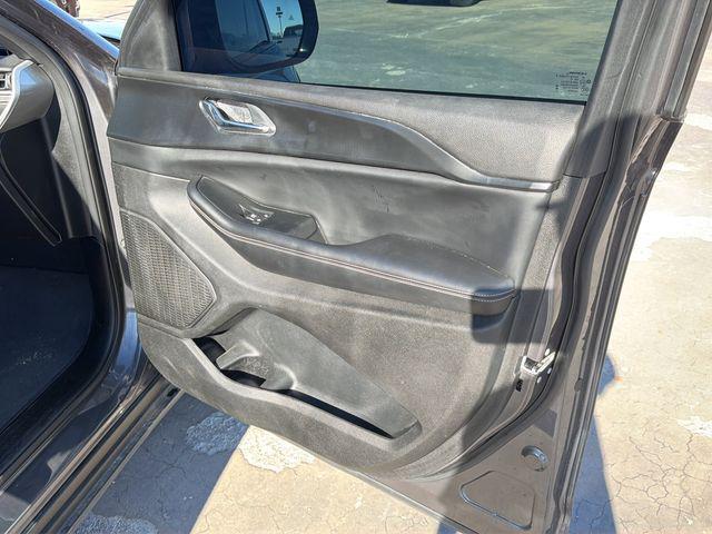 used 2024 Jeep Grand Cherokee L car, priced at $27,700