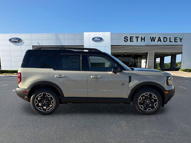 new 2025 Ford Bronco Sport car, priced at $39,528