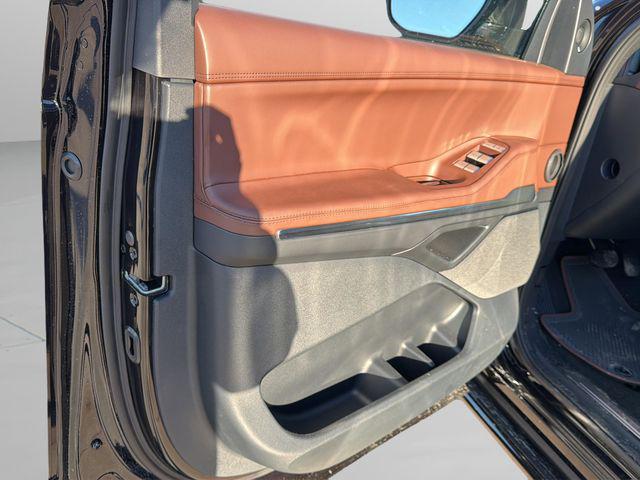 new 2026 Lincoln Navigator car, priced at $108,335