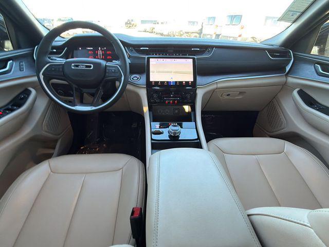 used 2024 Jeep Grand Cherokee car, priced at $31,300