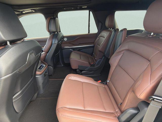 new 2026 Lincoln Navigator car, priced at $109,085