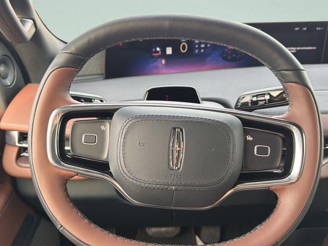 new 2026 Lincoln Navigator car, priced at $108,335