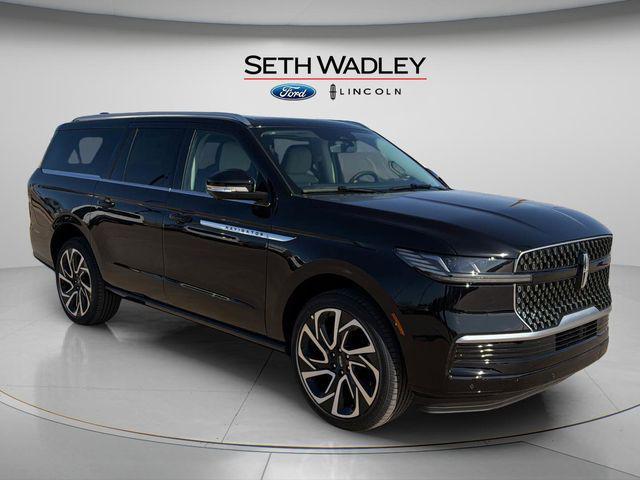 new 2026 Lincoln Navigator car, priced at $114,330