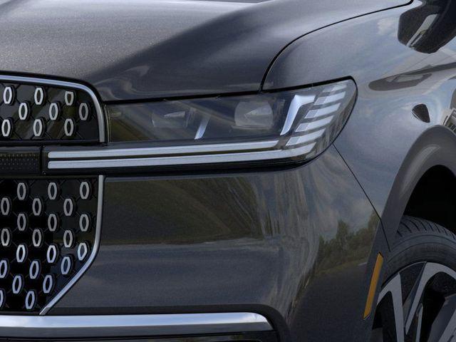 new 2026 Lincoln Navigator car, priced at $110,900