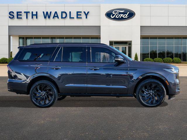 new 2026 Lincoln Navigator car, priced at $112,885