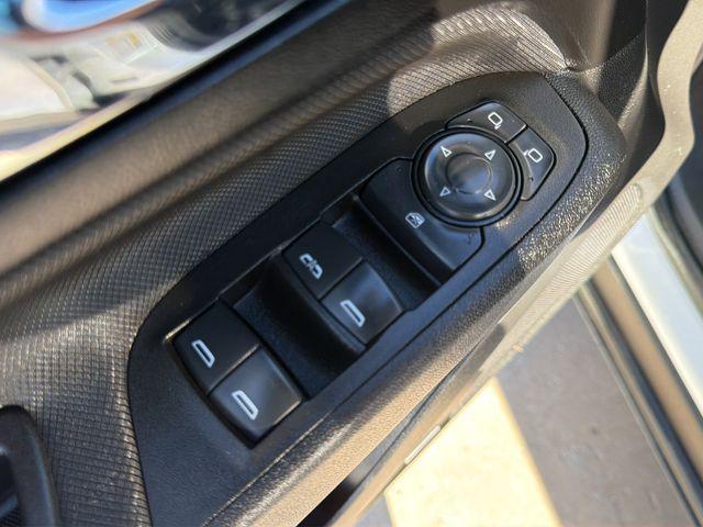 used 2022 Chevrolet Equinox car, priced at $18,800