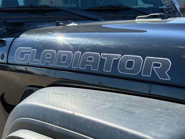 used 2022 Jeep Gladiator car, priced at $26,900
