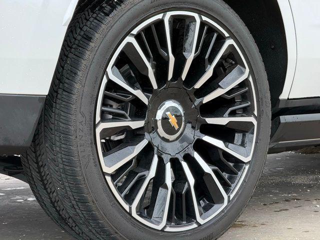 used 2025 Chevrolet Tahoe car, priced at $76,934