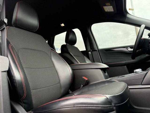 used 2023 Ford Escape car, priced at $25,905