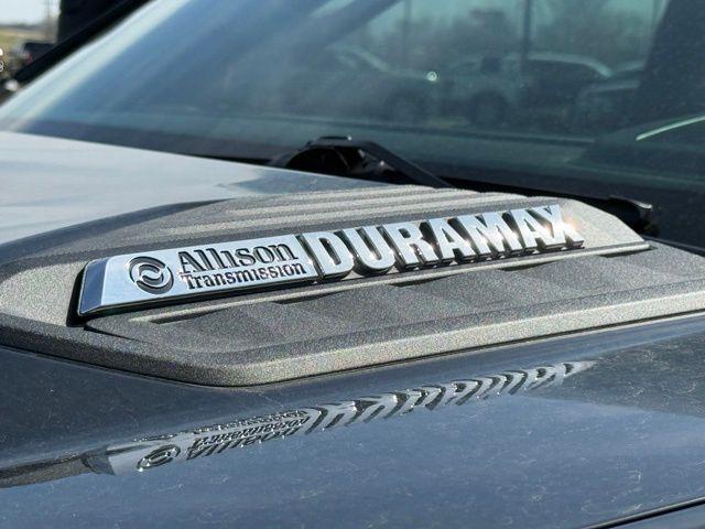 used 2024 Chevrolet Silverado 2500 car, priced at $69,400