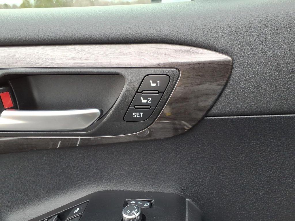 new 2026 Toyota Highlander car, priced at $53,299
