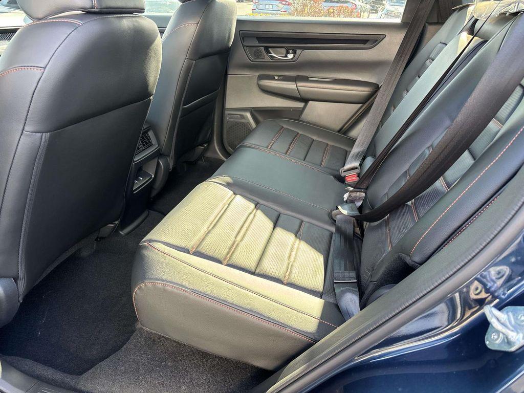 new 2026 Honda CR-V Hybrid car, priced at $41,675