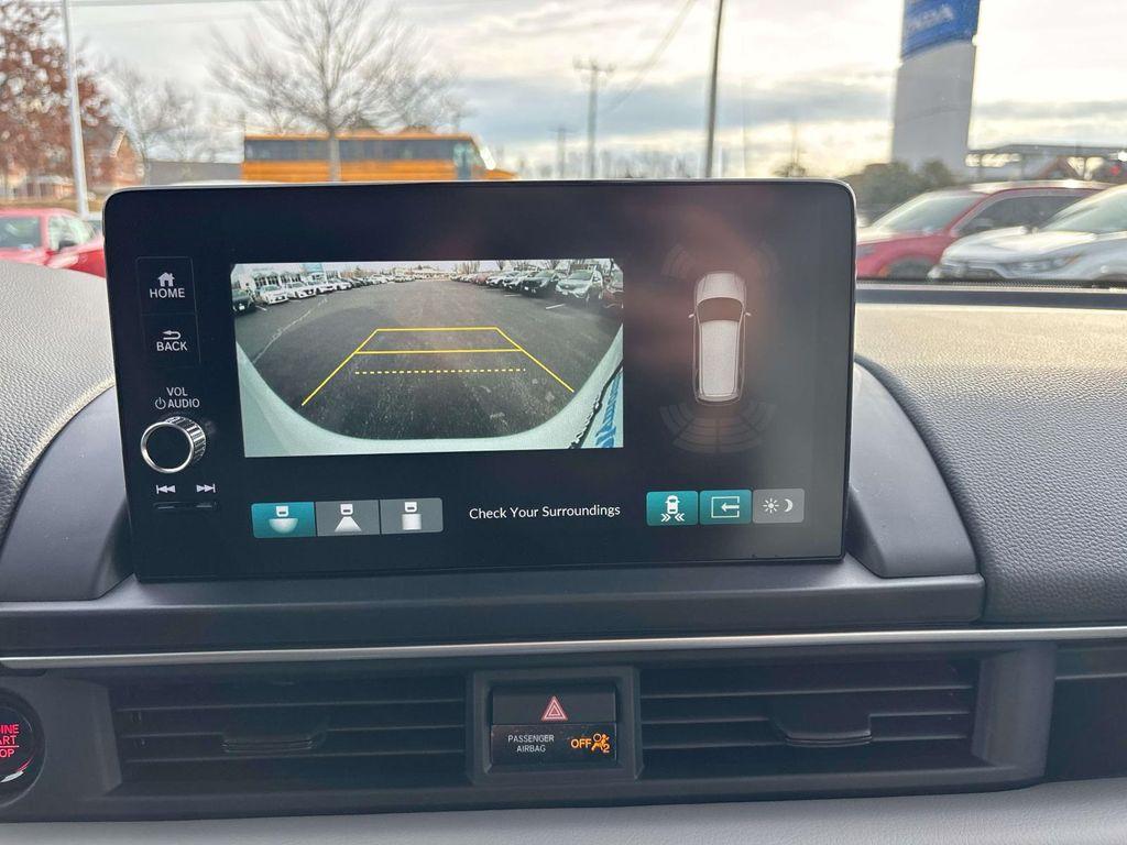 new 2025 Honda Pilot car, priced at $51,550