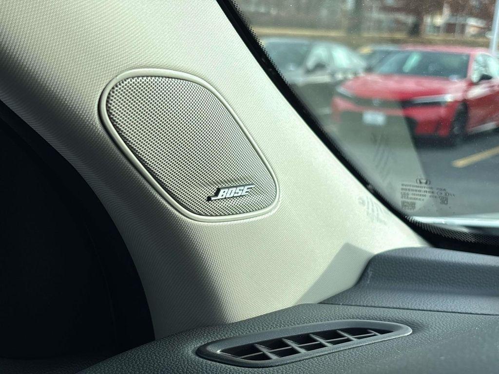 new 2025 Honda Pilot car, priced at $51,550