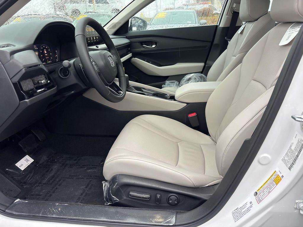 new 2025 Honda Accord Hybrid car, priced at $36,590
