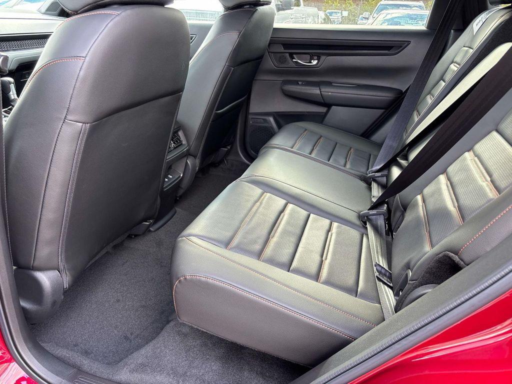 new 2026 Honda CR-V Hybrid car, priced at $42,629