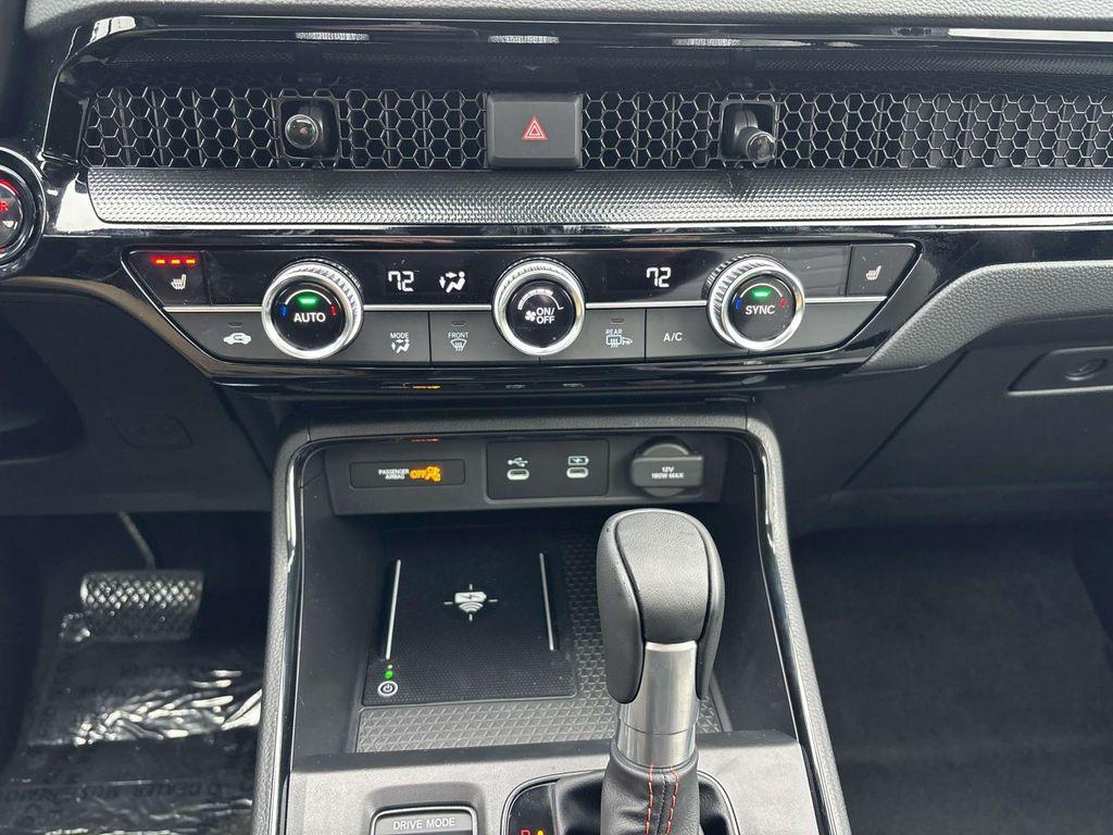 new 2026 Honda CR-V Hybrid car, priced at $43,700