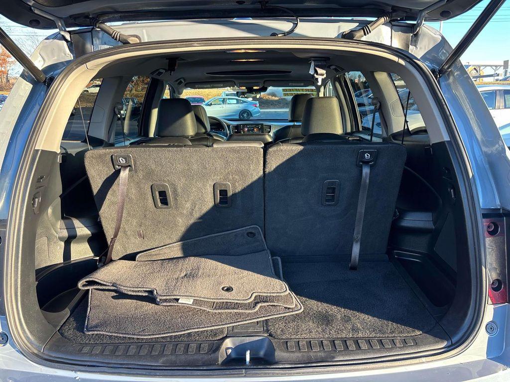 used 2022 Honda Pilot car, priced at $32,487