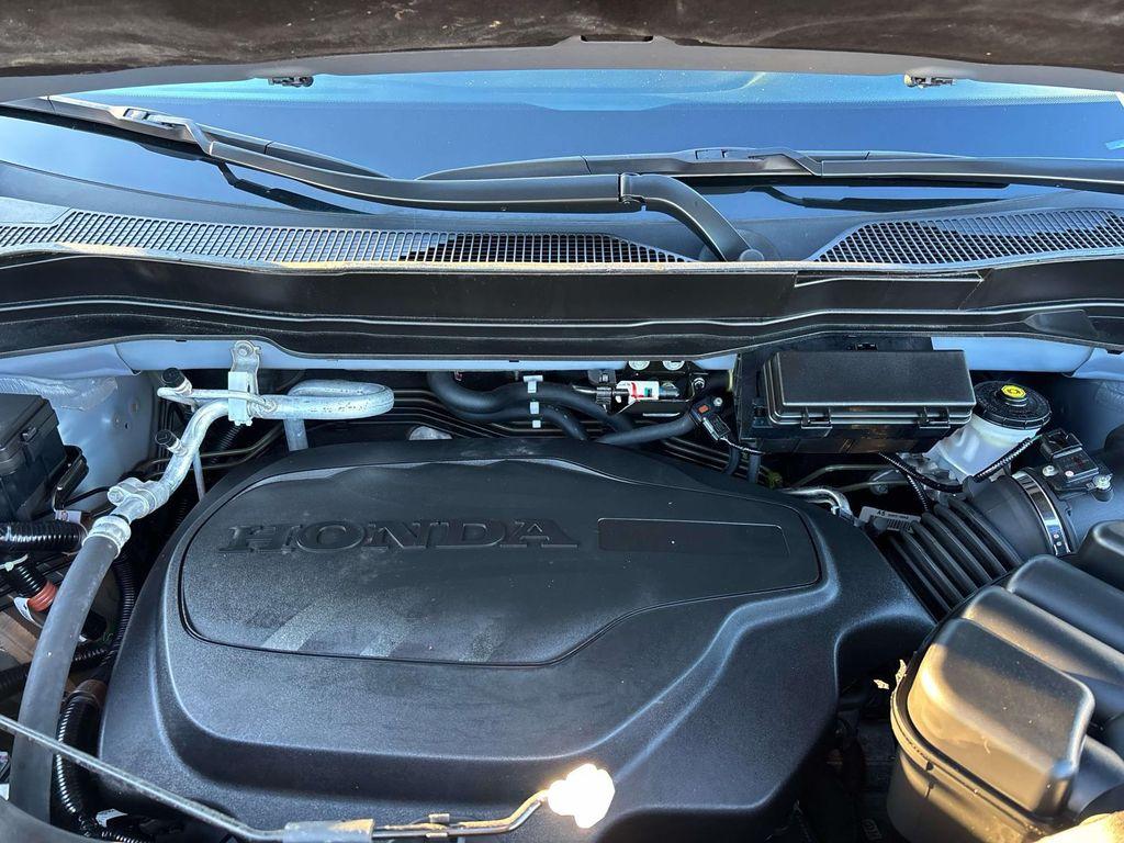 used 2022 Honda Pilot car, priced at $32,487