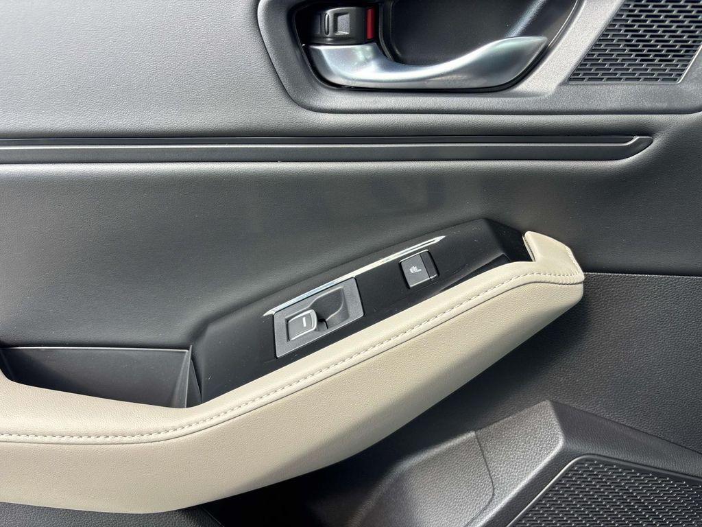 new 2026 Honda Accord Hybrid car, priced at $41,644