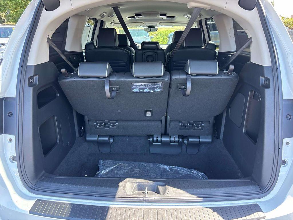 new 2026 Honda Odyssey car, priced at $49,400