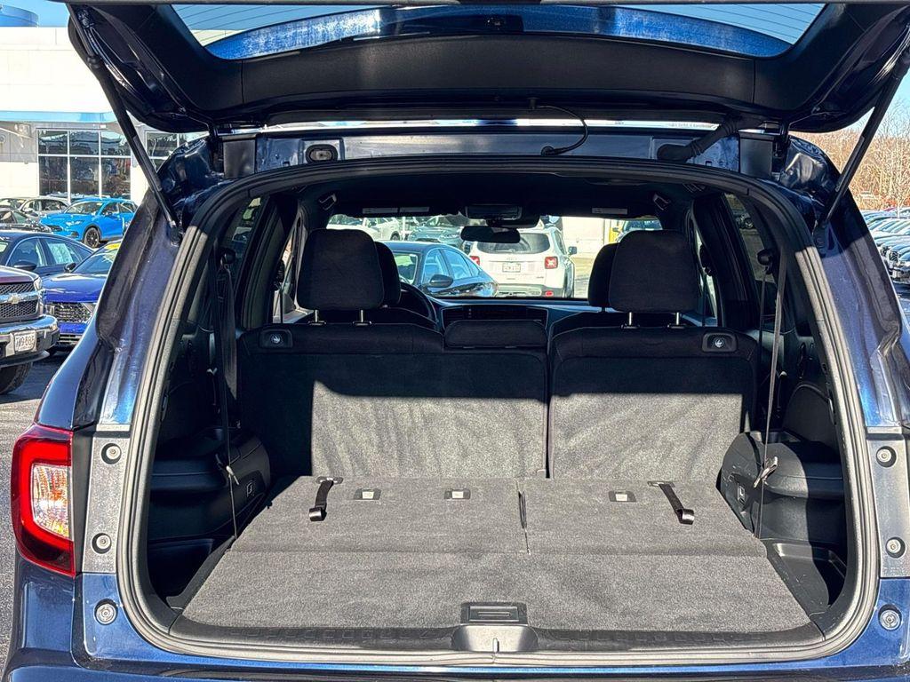 used 2022 Honda Pilot car, priced at $29,987