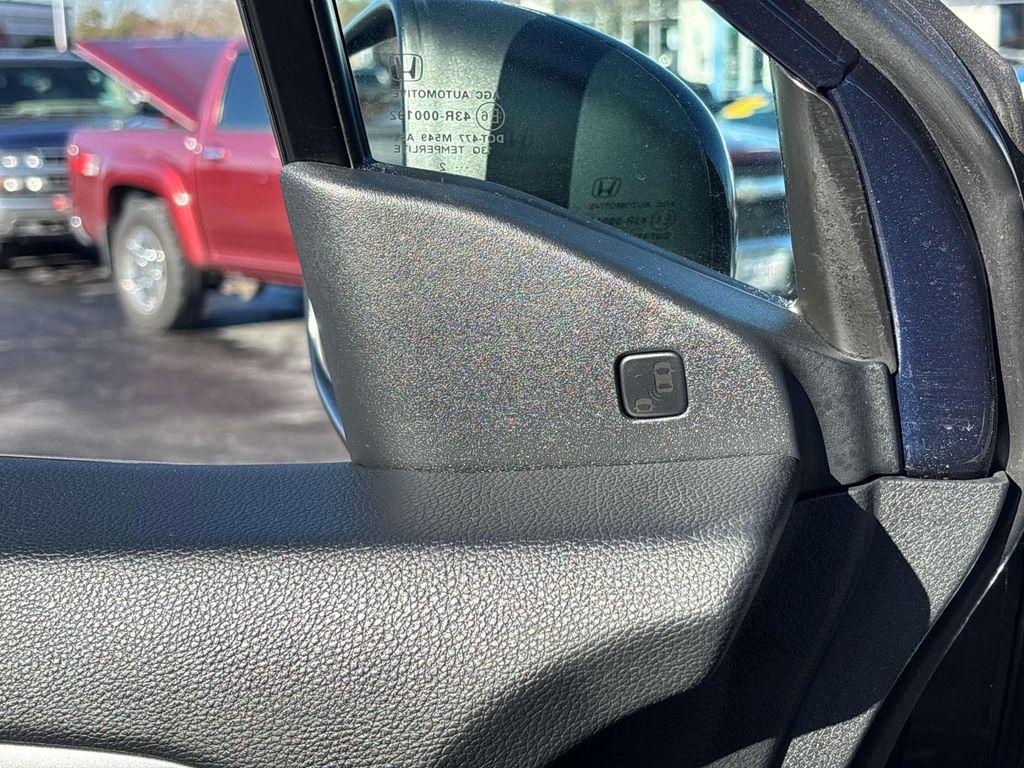 used 2022 Honda Pilot car, priced at $29,987