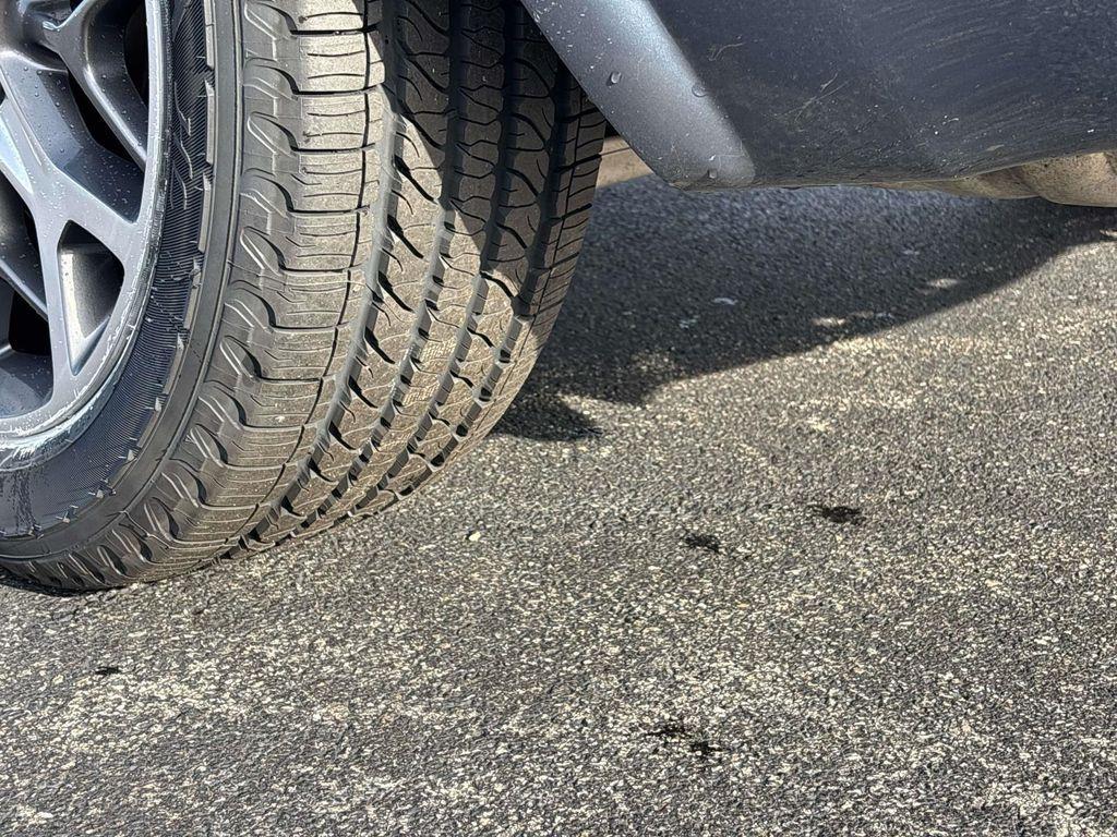 used 2021 Jeep Grand Cherokee car, priced at $23,987