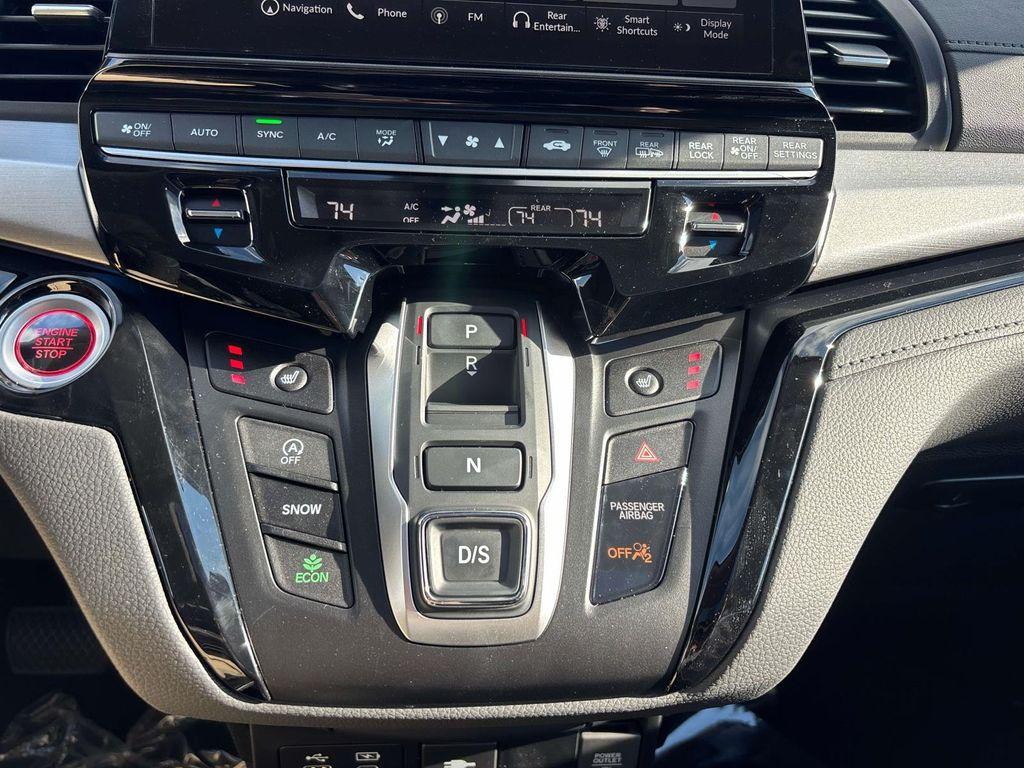 new 2026 Honda Odyssey car, priced at $48,990