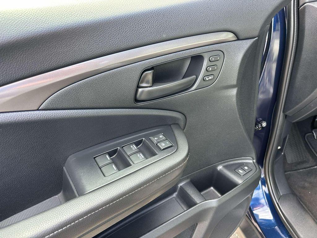 used 2025 Honda Passport car, priced at $38,986